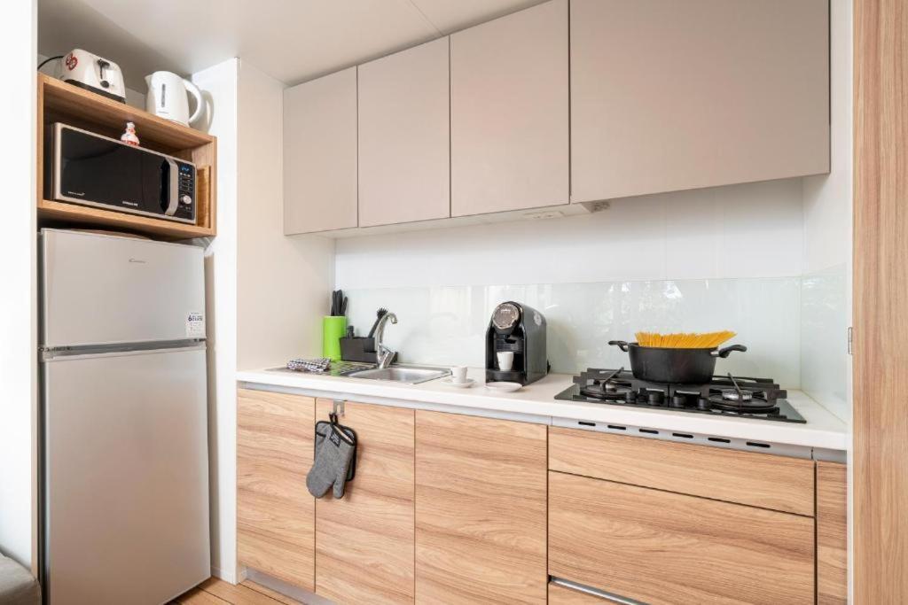 Mobile Home Joy Porton Biondi Rovinj Eksteriør bilde